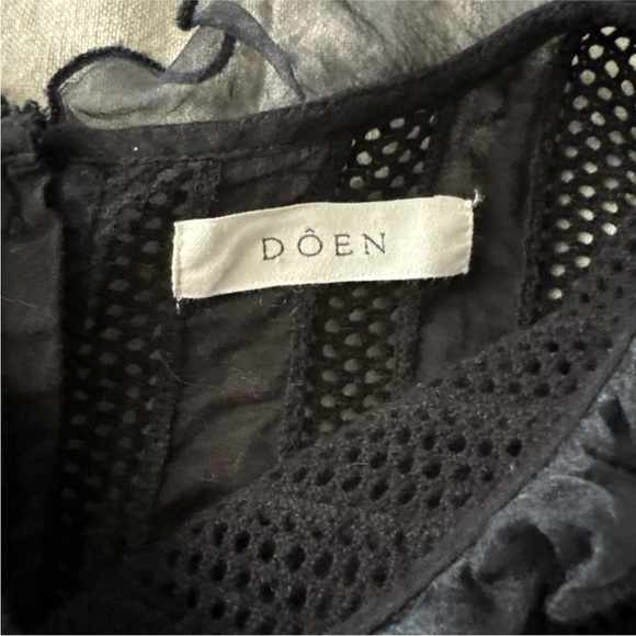 Dôen Black 100% Cotton Back Buttoned Blouse Top Size MEDIUM - Picture 6 of 8